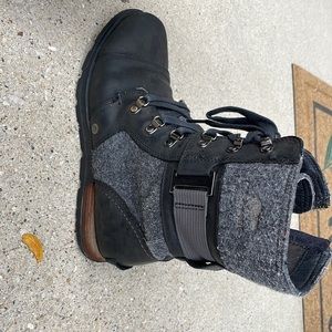 Sorel 9.5 boot
